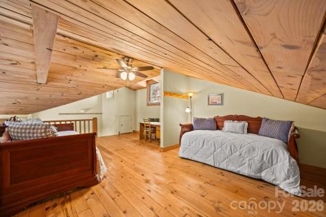 63 Chestnut Forest Road Fairview NC 28730