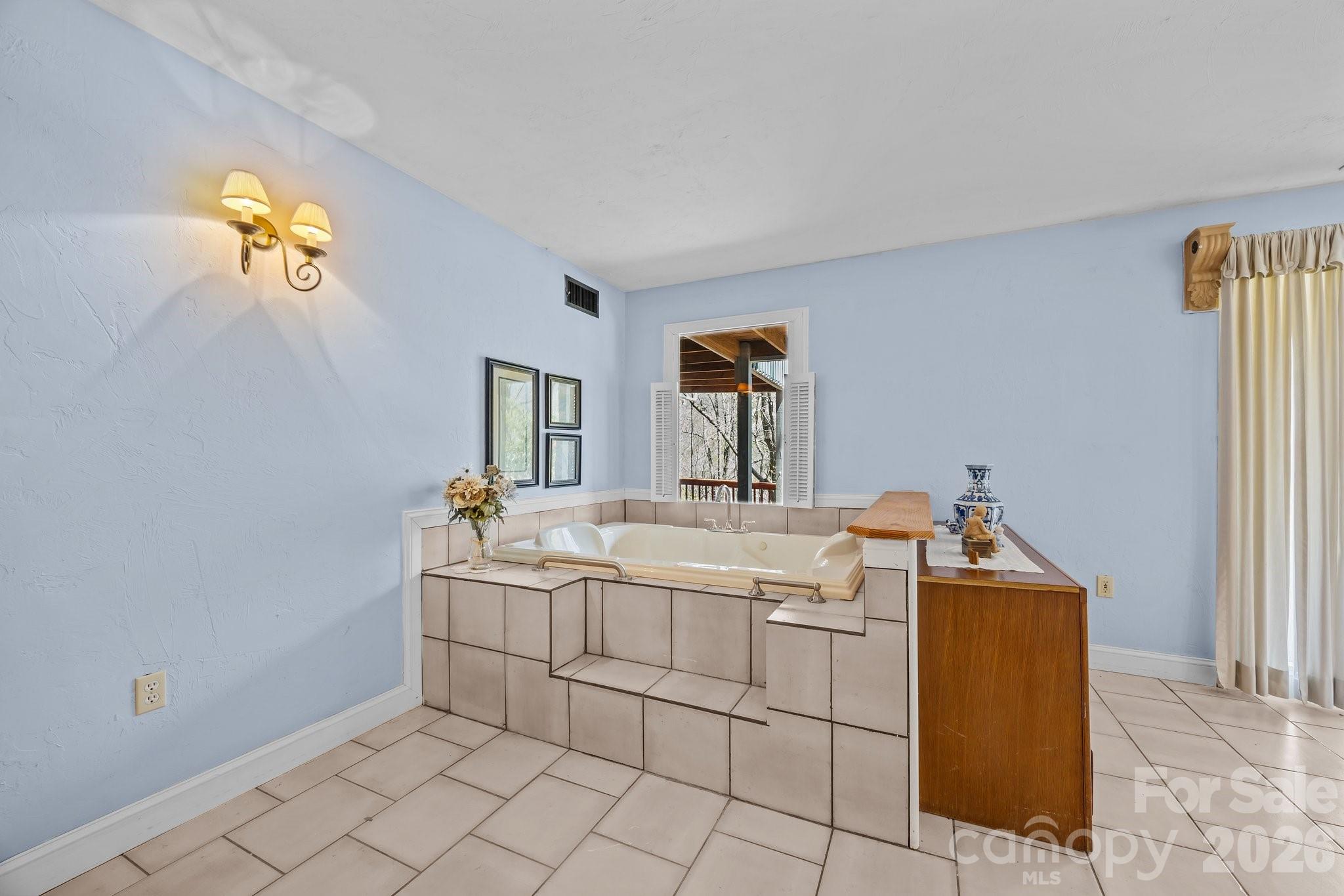 63 Chestnut Forest Road Fairview NC 28730