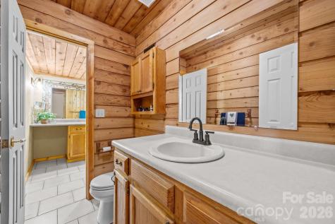 63 Chestnut Forest Road Fairview NC 28730