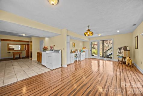 63 Chestnut Forest Road Fairview NC 28730