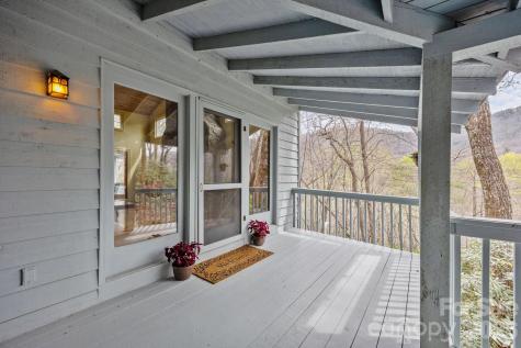 63 Chestnut Forest Road Fairview NC 28730