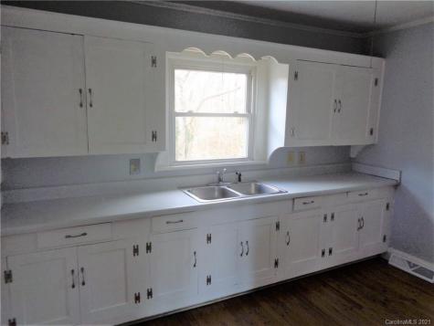 480 Fleming Avenue Marion NC 28752