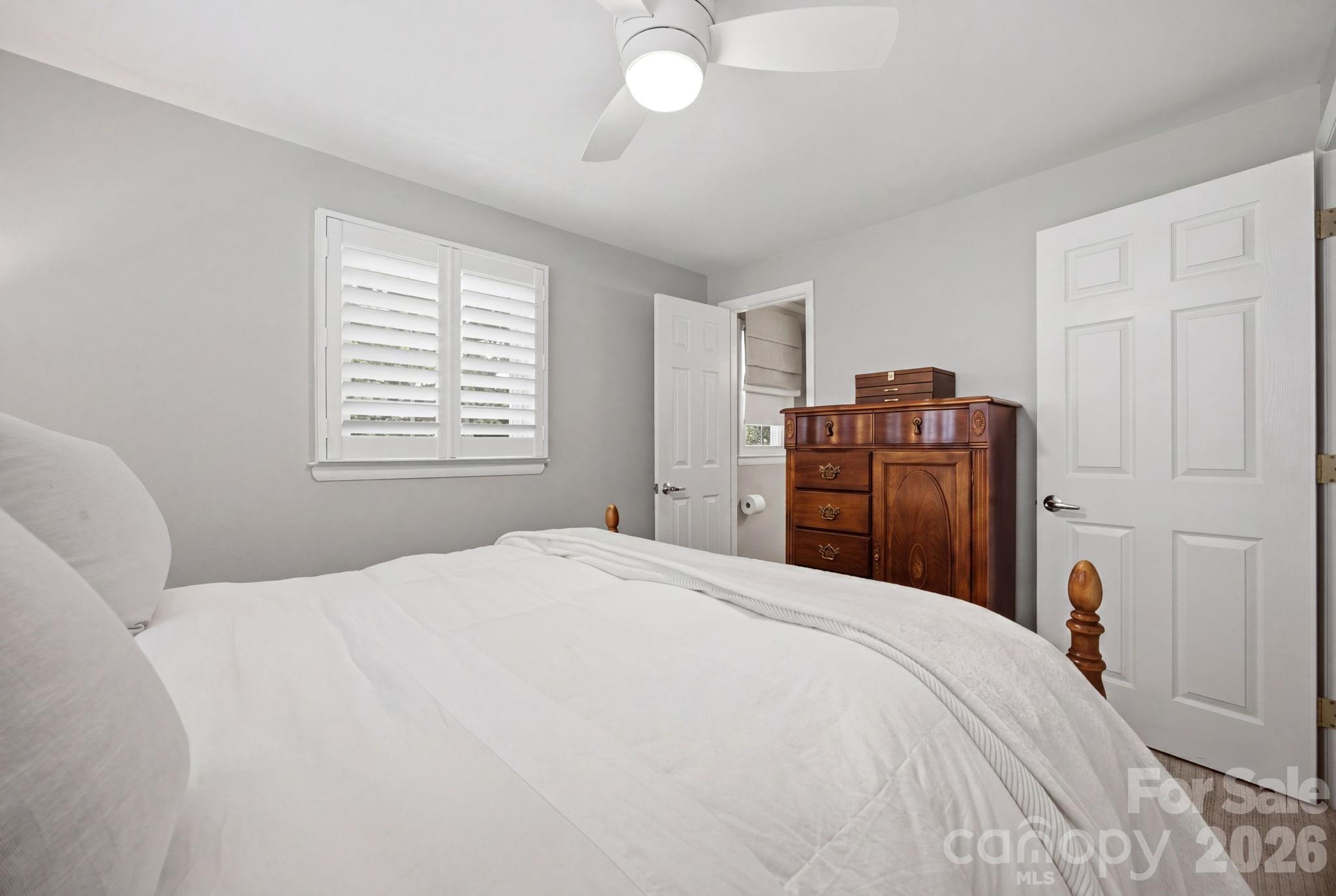2340 24th Avenue NE Hickory NC 28601