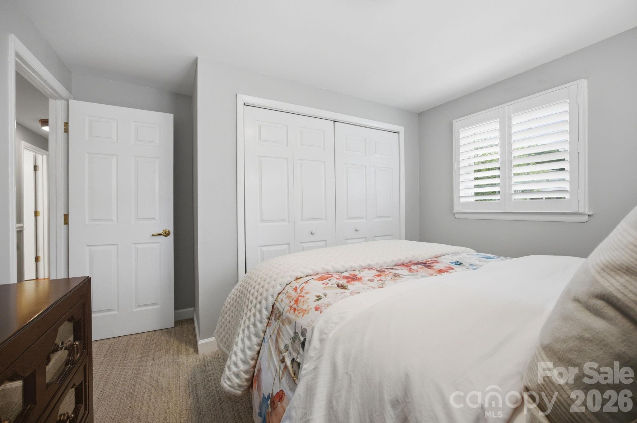 2340 24th Avenue NE Hickory NC 28601