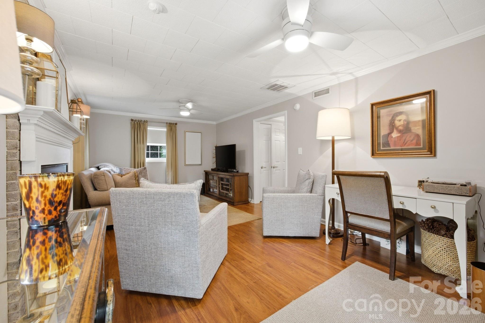 2340 24th Avenue NE Hickory NC 28601