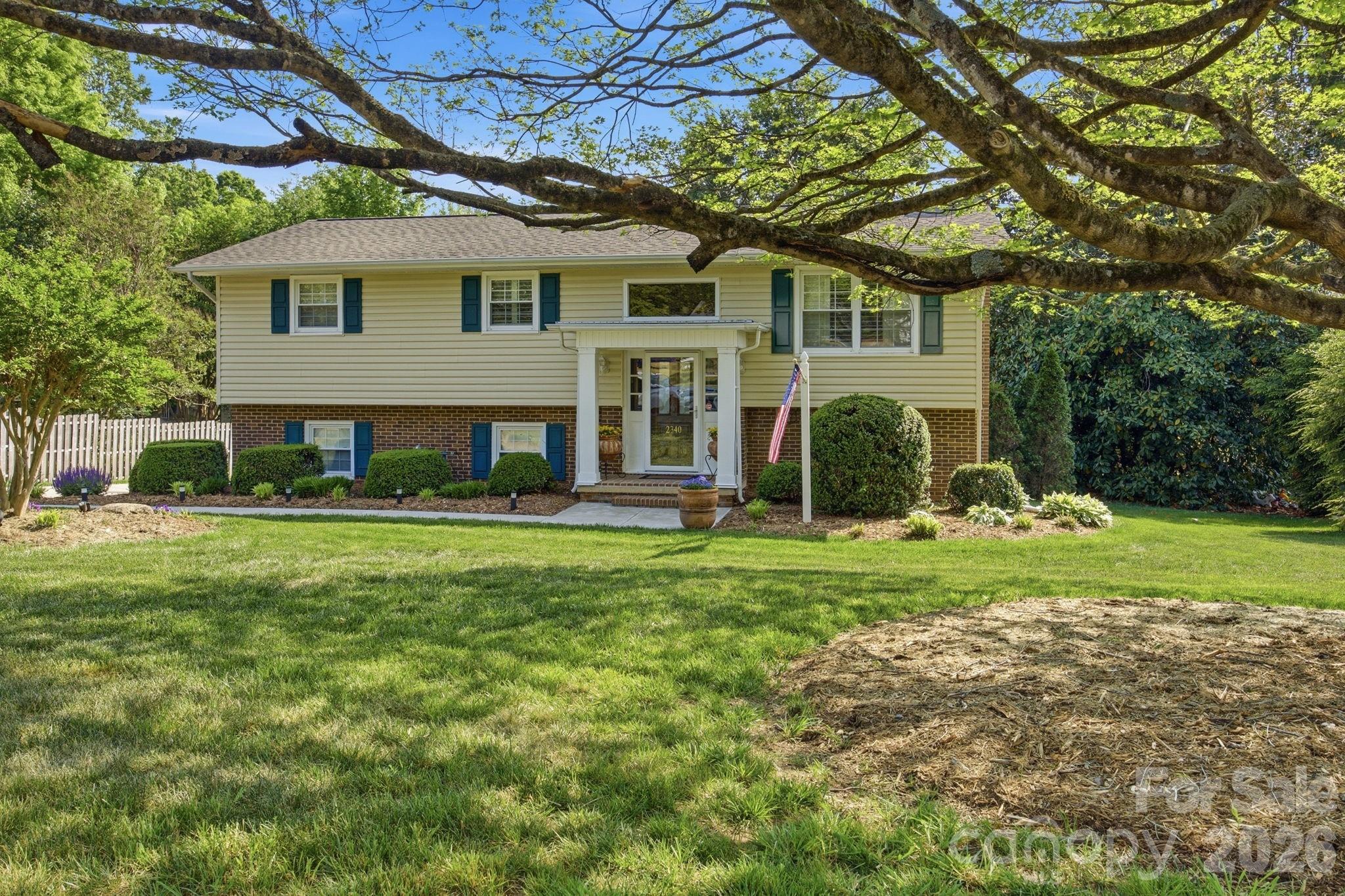 2340 24th Avenue NE Hickory NC 28601