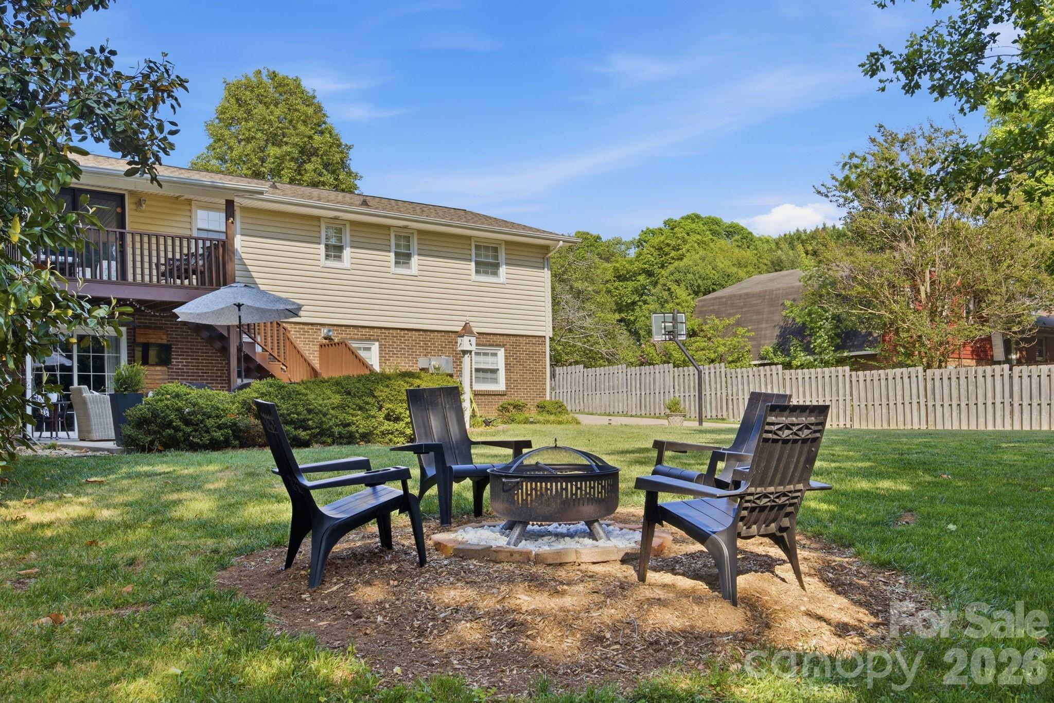 2340 24th Avenue NE Hickory NC 28601