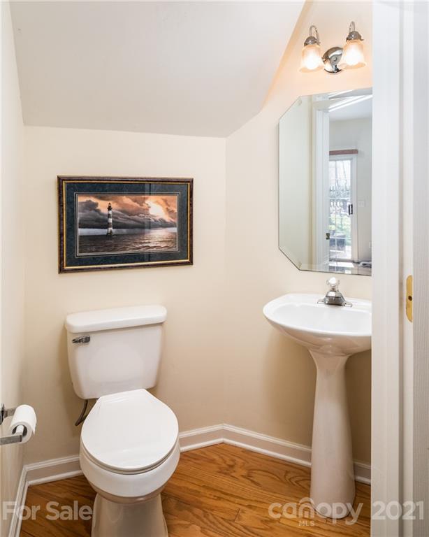 6602 Harburn Forest Drive Charlotte NC 28269
