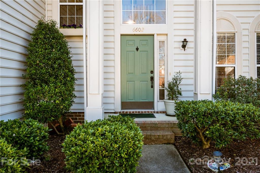 6602 Harburn Forest Drive Charlotte NC 28269