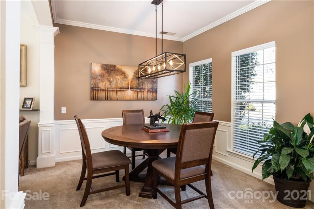 6602 Harburn Forest Drive Charlotte NC 28269