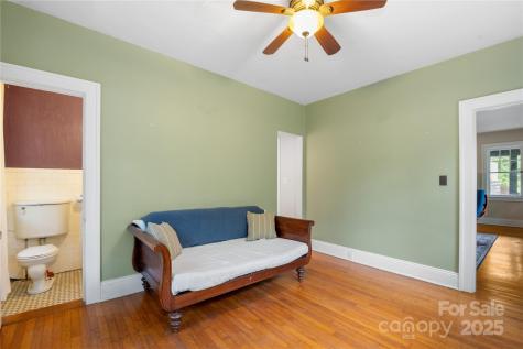 30 Caledonia Road Asheville NC 28803
