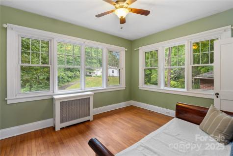 30 Caledonia Road Asheville NC 28803