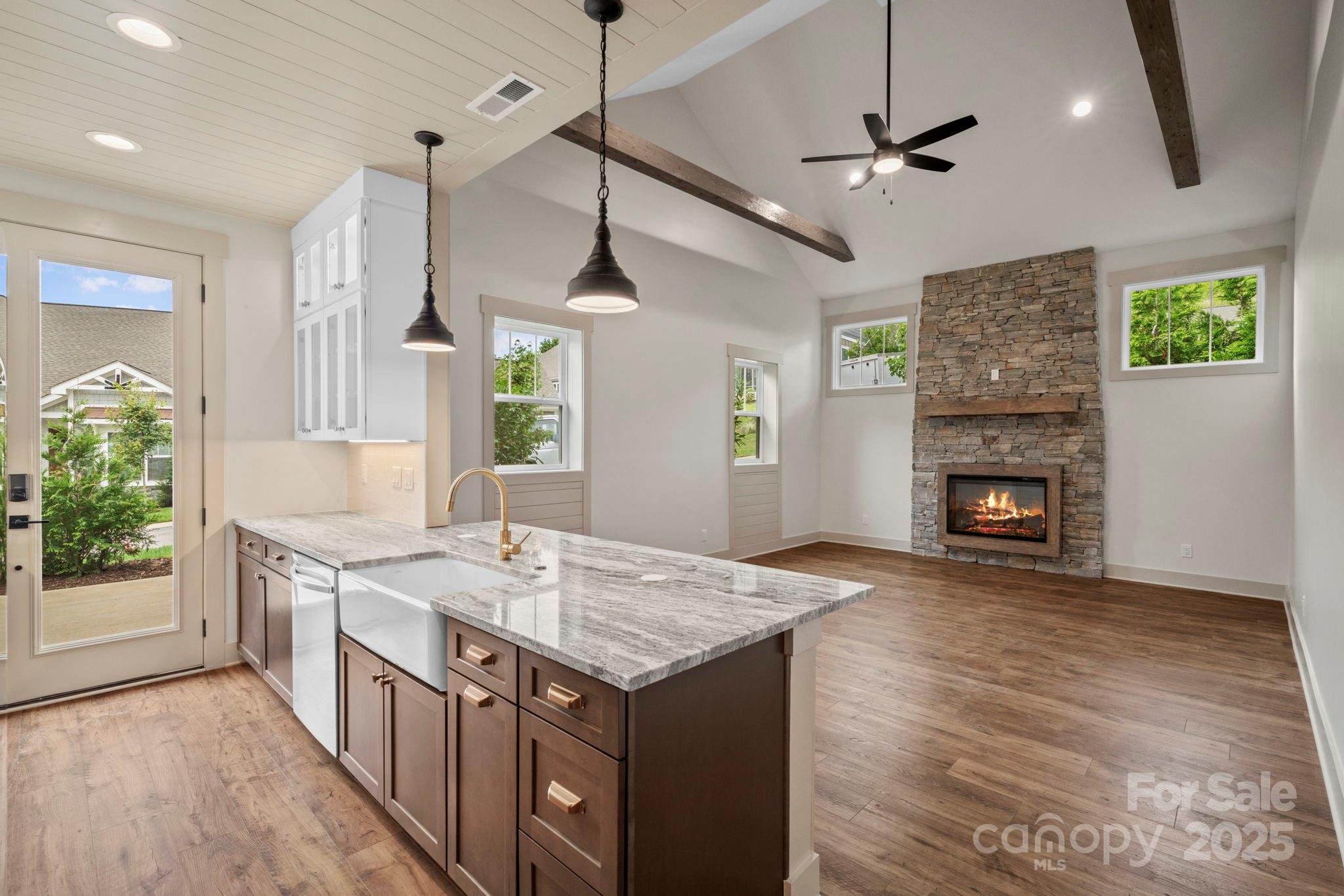 10 Heartleaf Circle Arden NC 28704