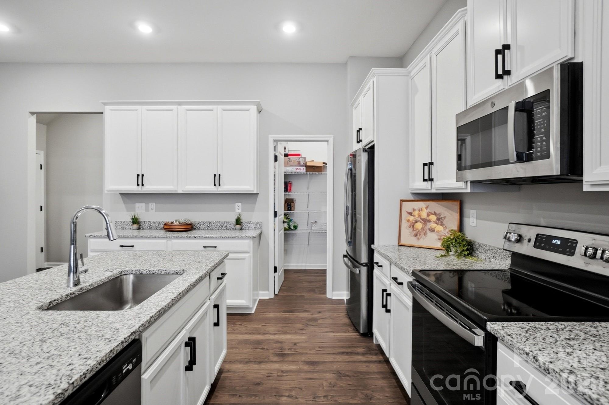 8928 Morning Mist Road Charlotte NC 28215