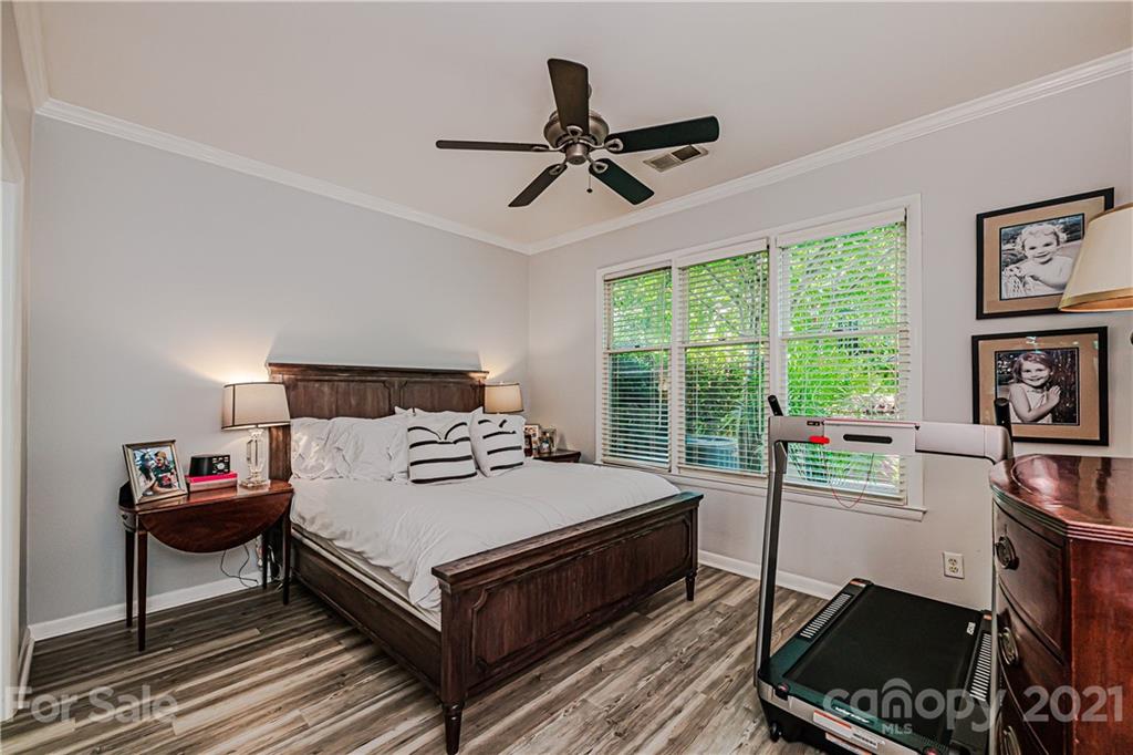 2704 Dilworth Heights Lane Charlotte NC 28209