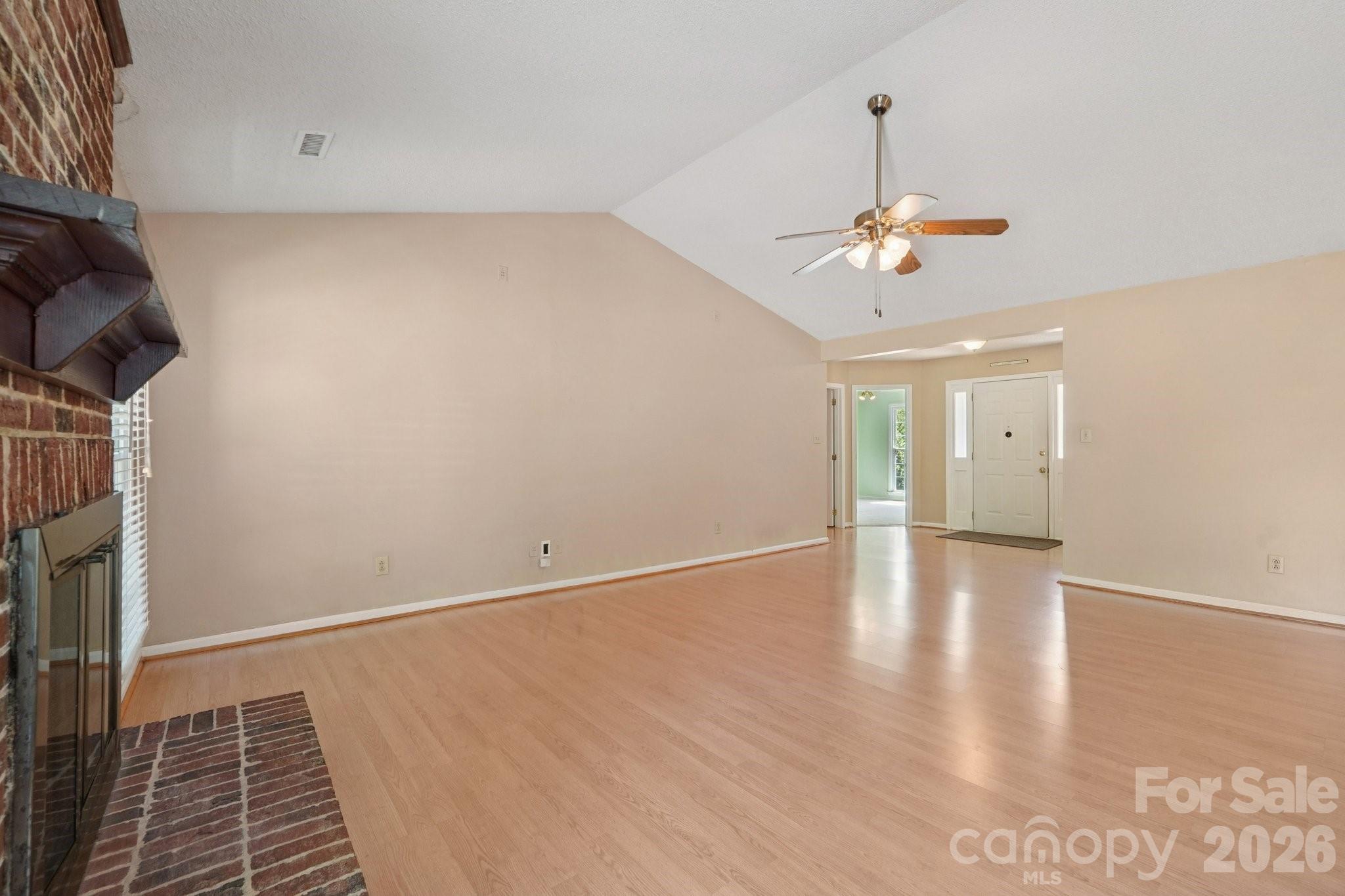 8801 Gamesford Drive Charlotte NC 28277