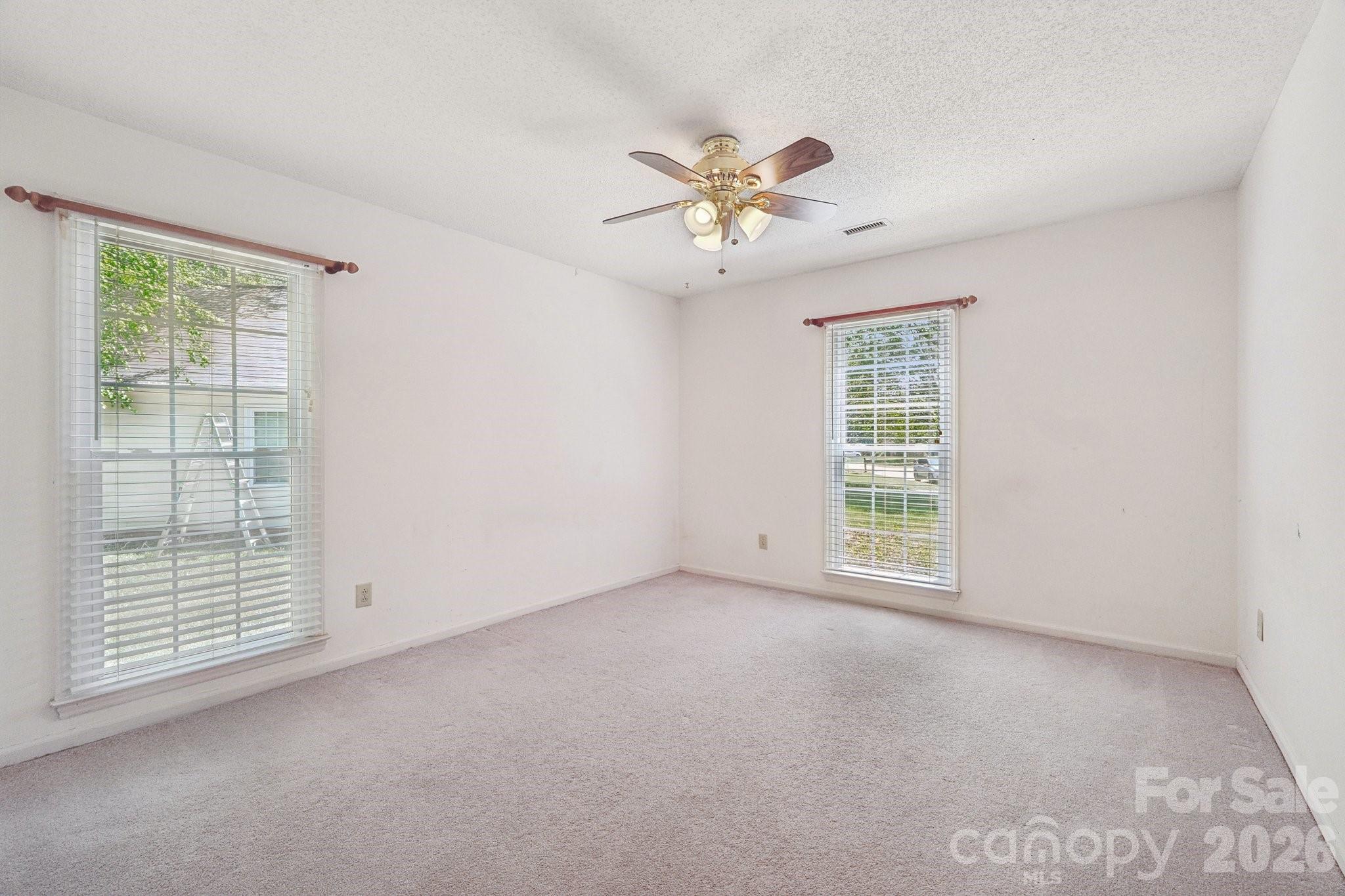 8801 Gamesford Drive Charlotte NC 28277