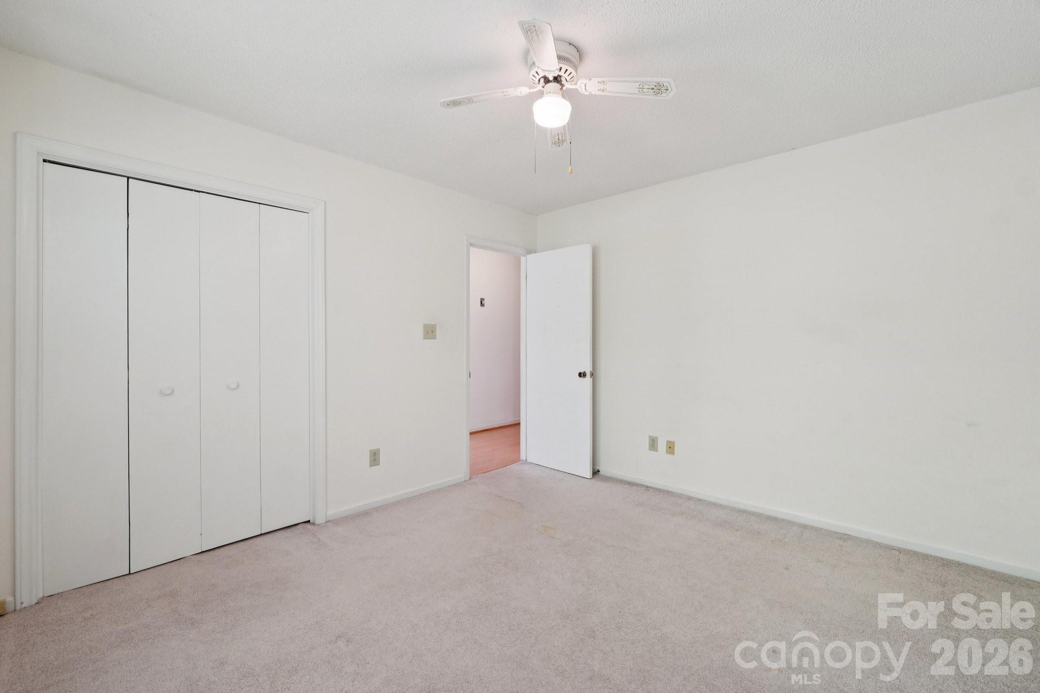 8801 Gamesford Drive Charlotte NC 28277