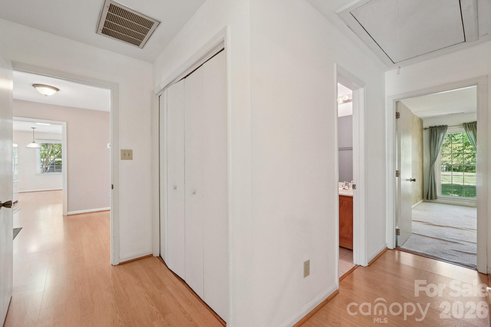 8801 Gamesford Drive Charlotte NC 28277