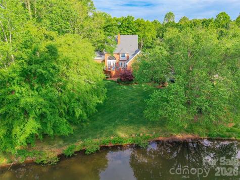 1528 Blanchard Bend Rock Hill SC 29732