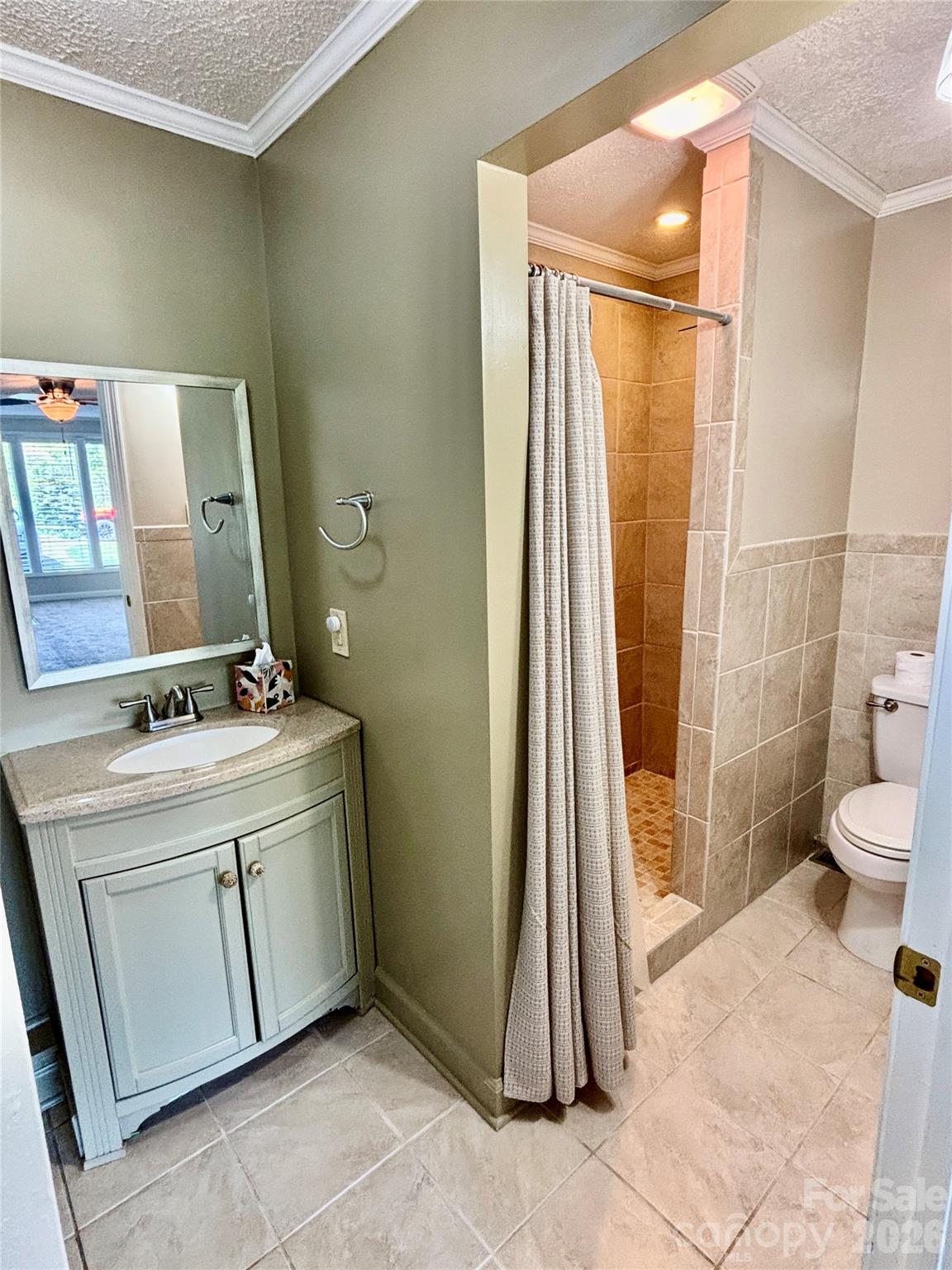 2730 Fourth Street Place NW Hickory NC 28601