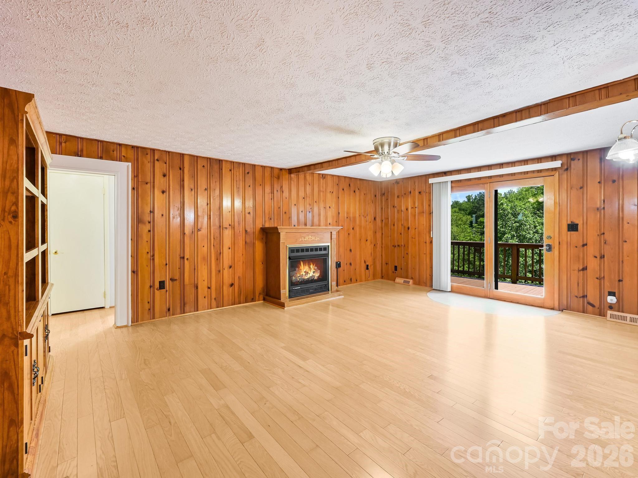 50 Eller Hollow Road Weaverville NC 28787