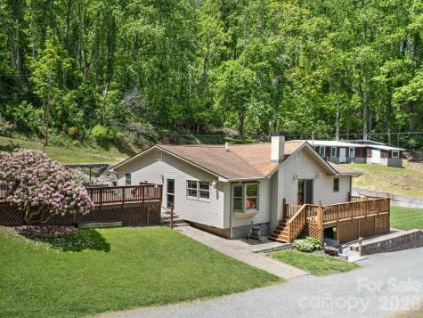 50 Eller Hollow Road Weaverville NC 28787