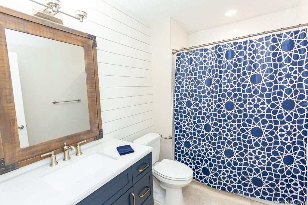 15 Verde Drive Asheville NC 28806