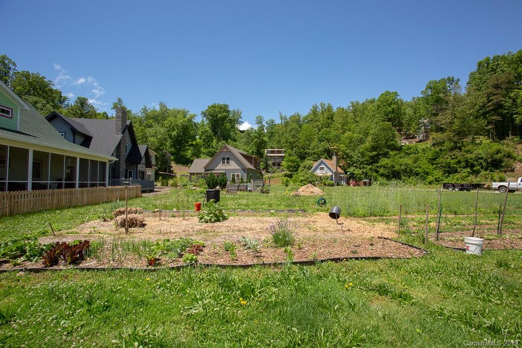 15 Verde Drive Asheville NC 28806