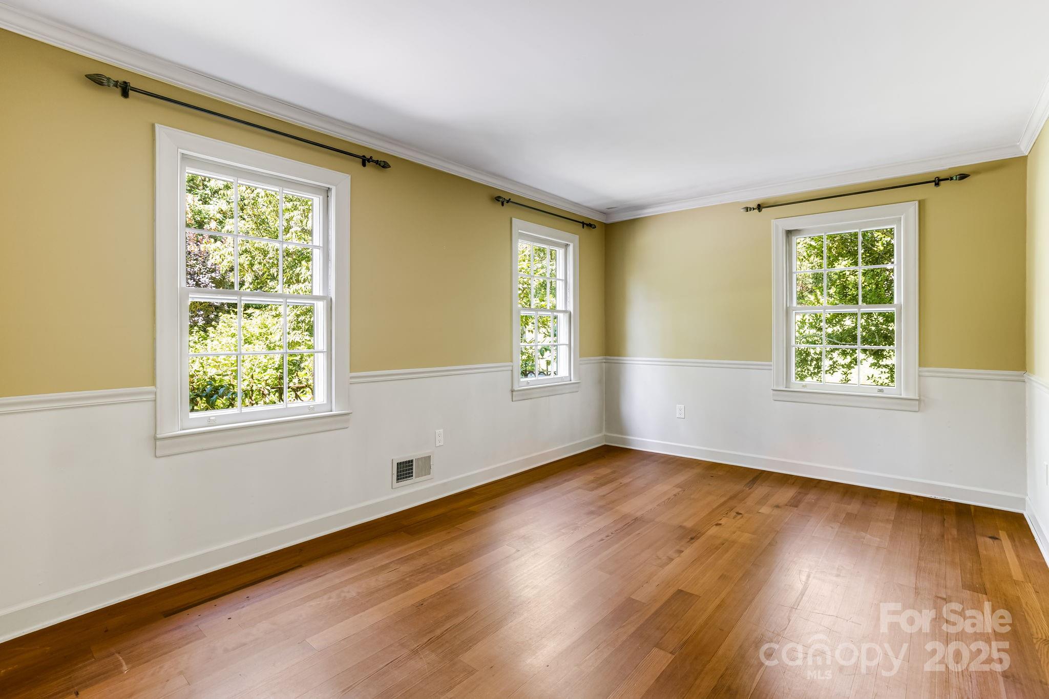 2 Honey Drive Asheville NC 28805