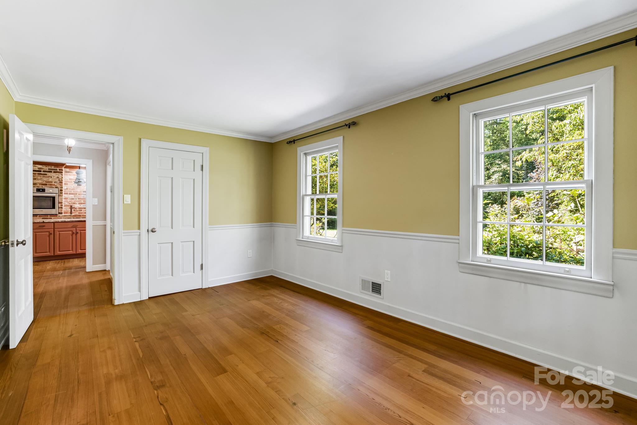 2 Honey Drive Asheville NC 28805