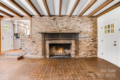 2 Honey Drive Asheville NC 28805