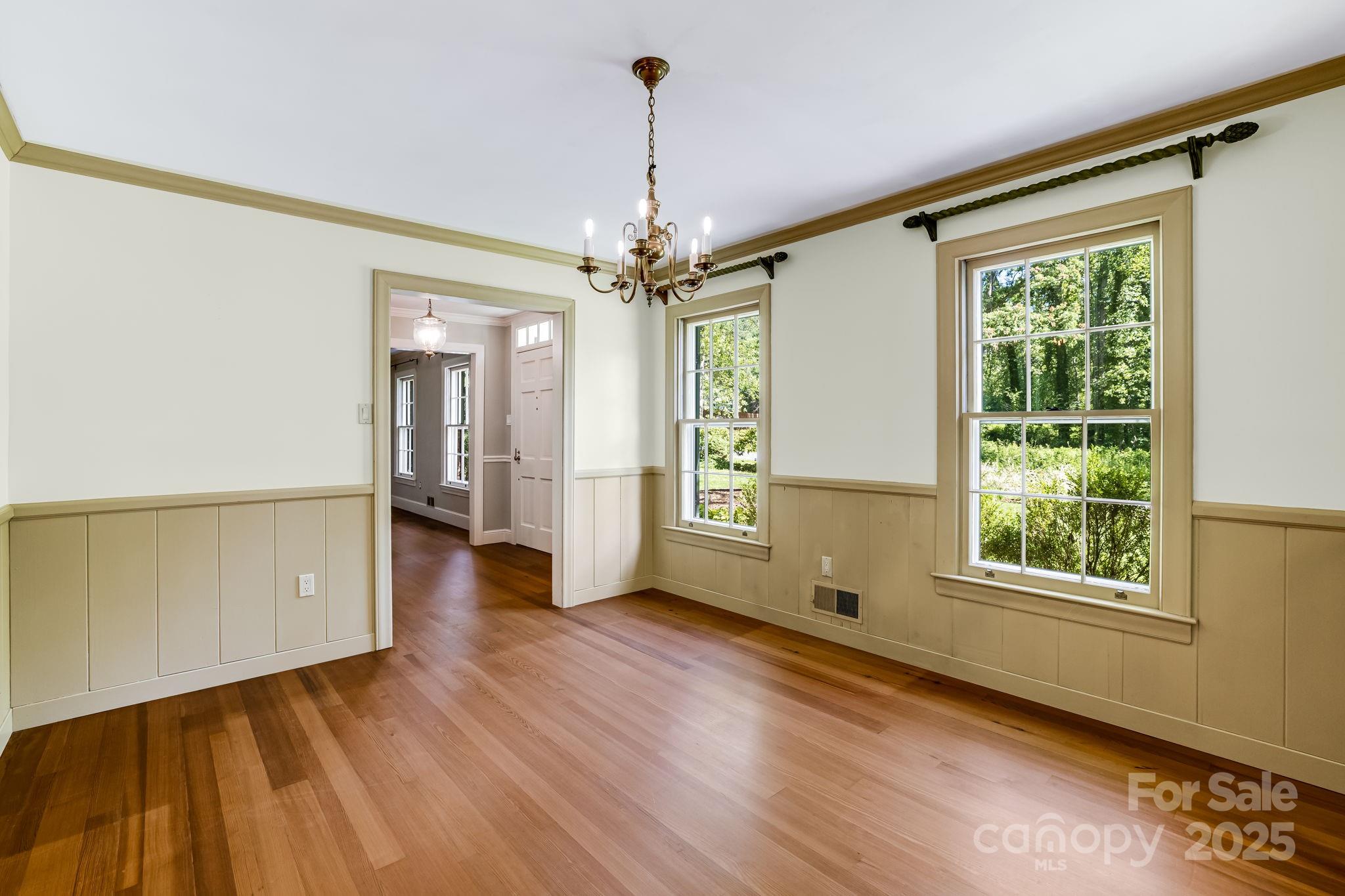 2 Honey Drive Asheville NC 28805