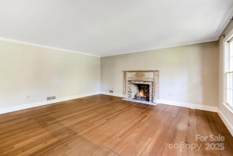 2 Honey Drive Asheville NC 28805