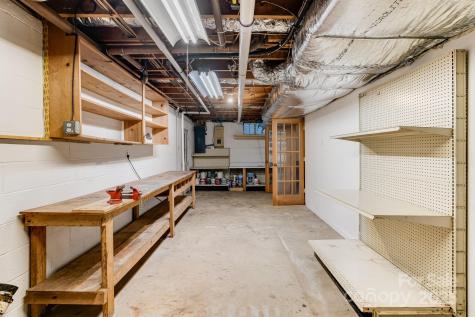 2 Honey Drive Asheville NC 28805