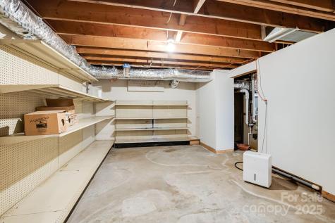 2 Honey Drive Asheville NC 28805