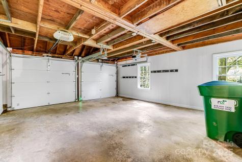 2 Honey Drive Asheville NC 28805