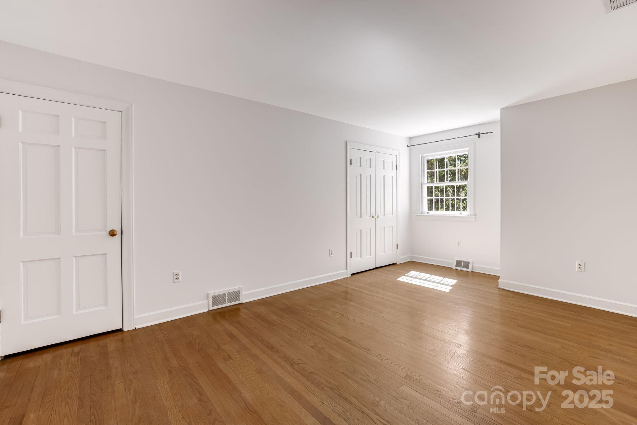 2 Honey Drive Asheville NC 28805