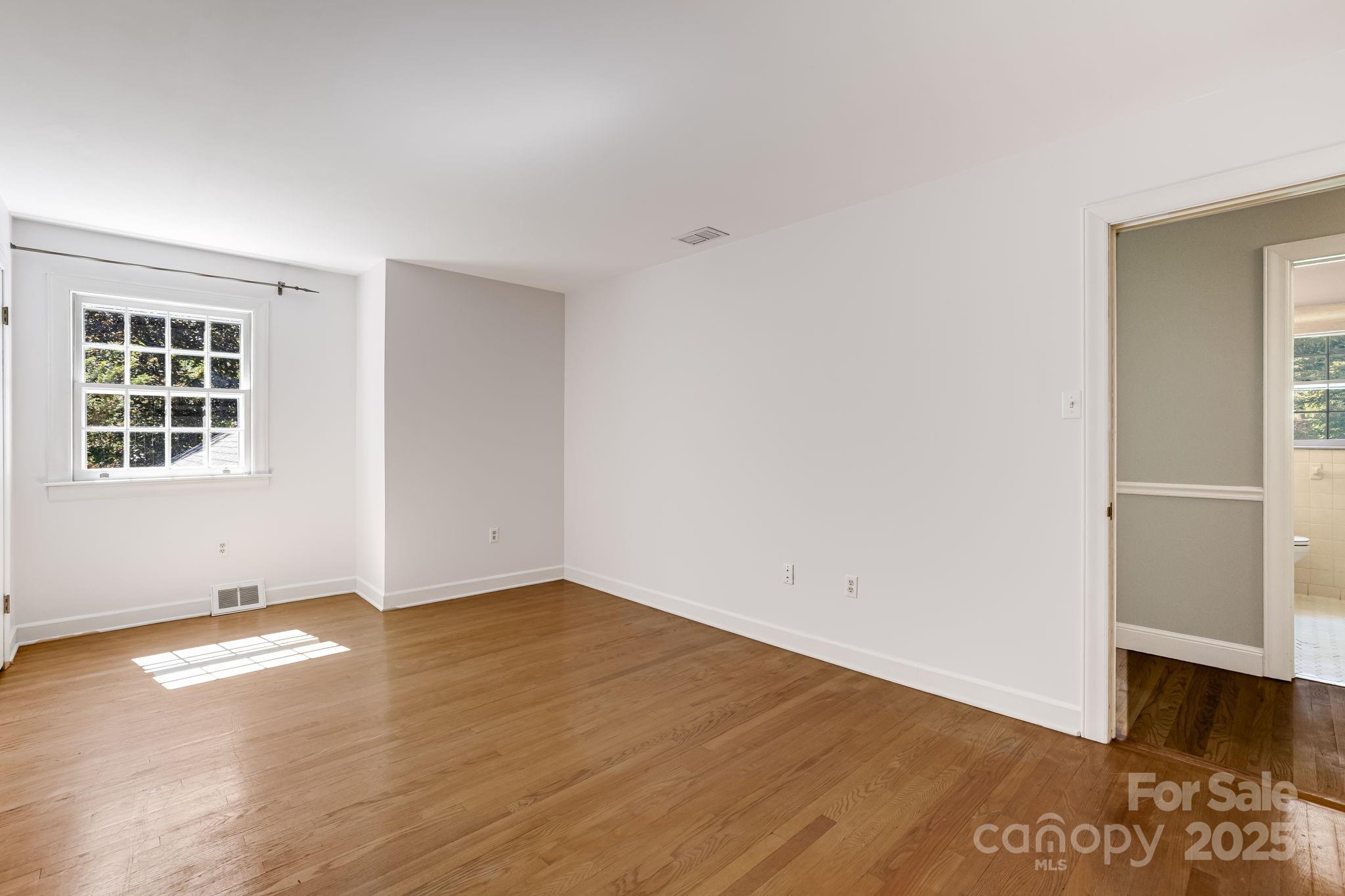 2 Honey Drive Asheville NC 28805