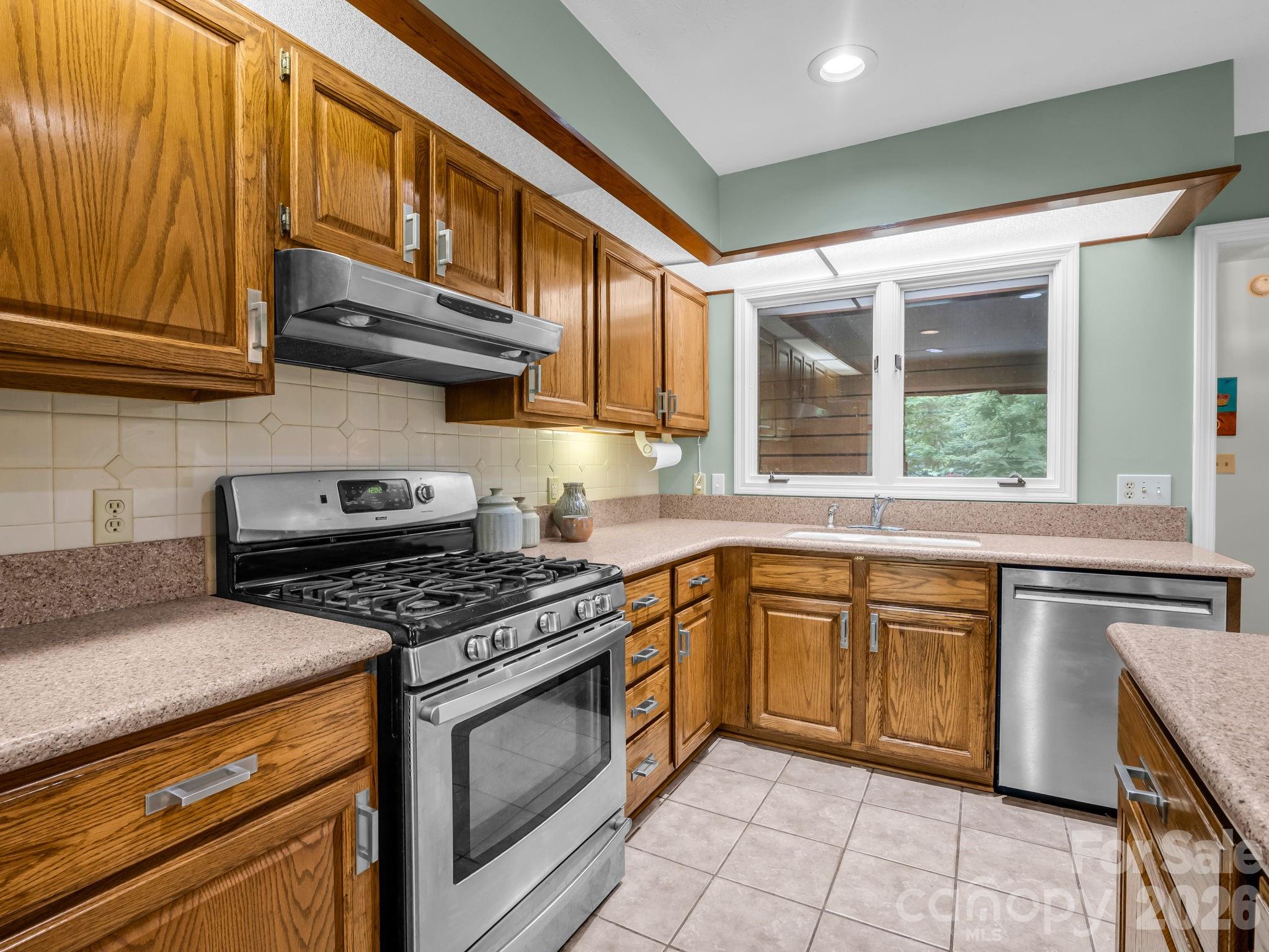 118 Timber Creek Road Hendersonville NC 28739
