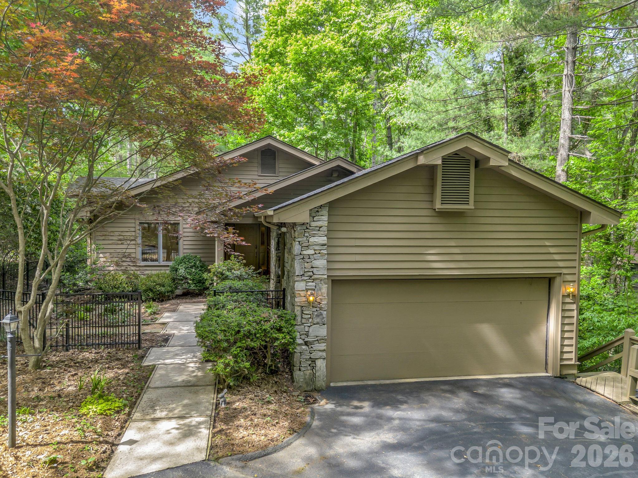 118 Timber Creek Road Hendersonville NC 28739