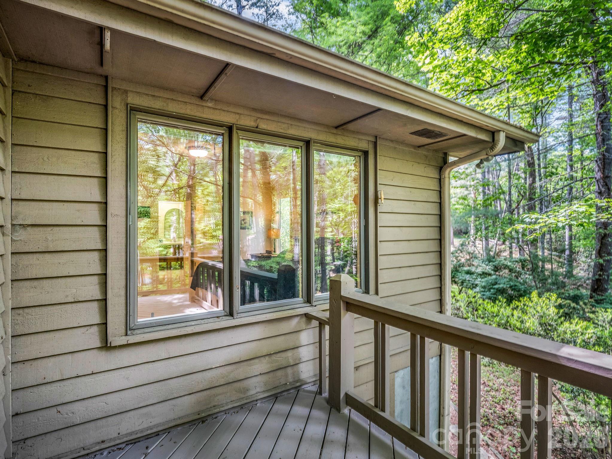 118 Timber Creek Road Hendersonville NC 28739