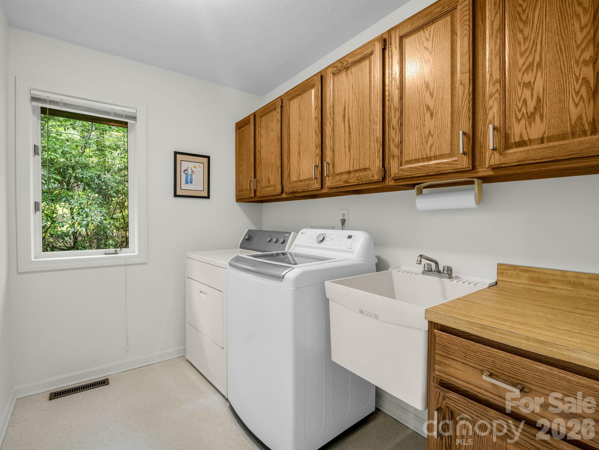 118 Timber Creek Road Hendersonville NC 28739