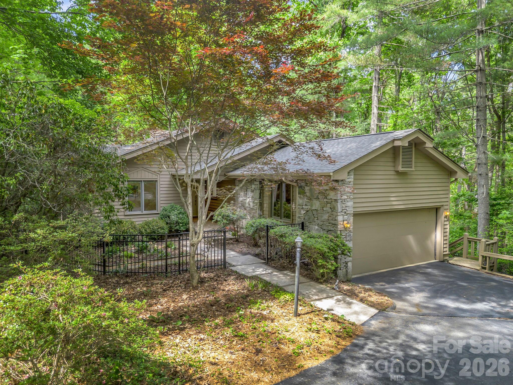 118 Timber Creek Road Hendersonville NC 28739