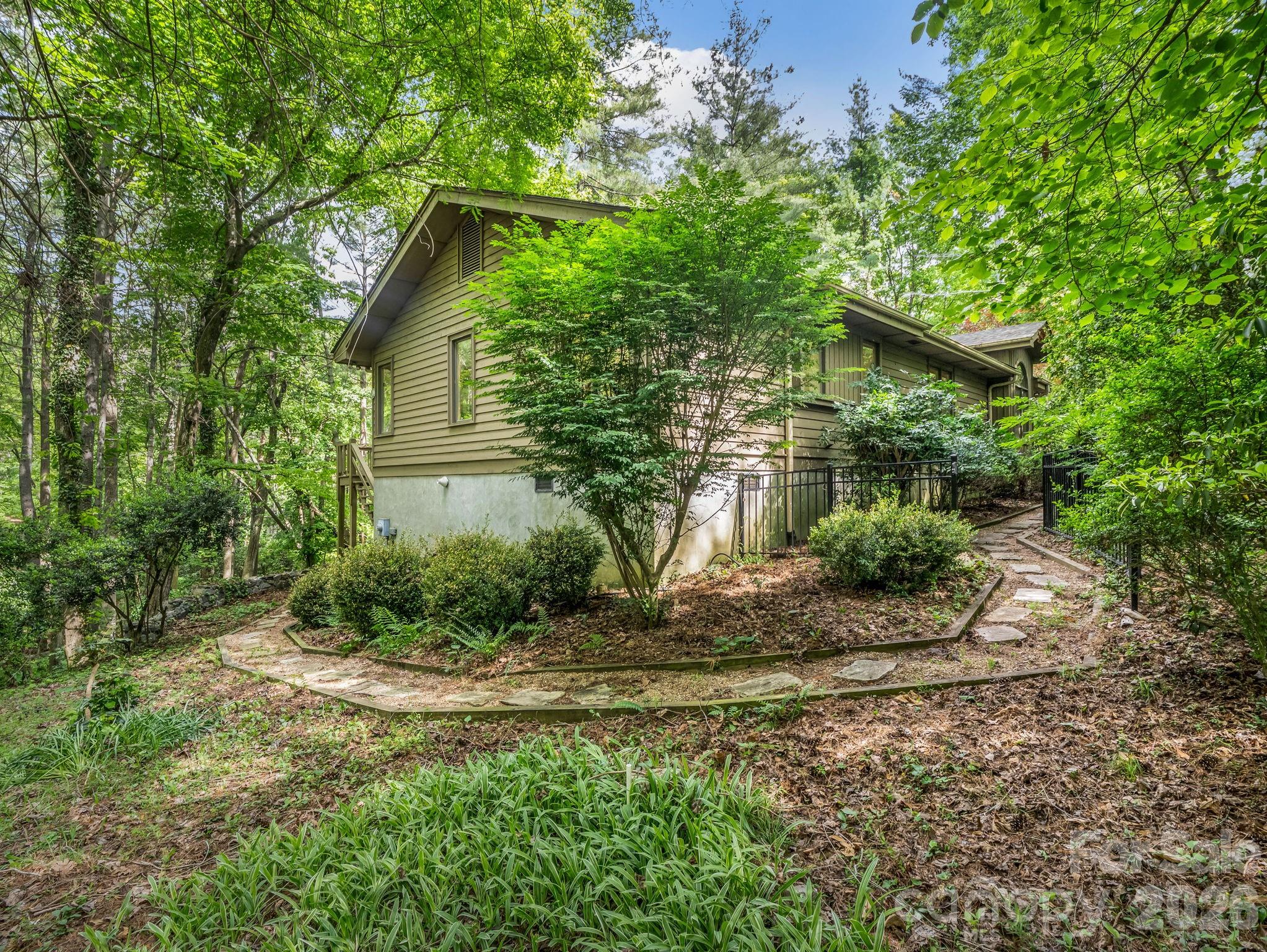 118 Timber Creek Road Hendersonville NC 28739