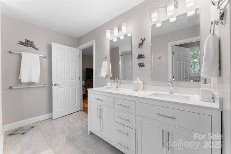 226 Ogana Court Brevard NC 28712