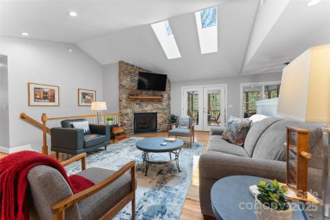 226 Ogana Court Brevard NC 28712