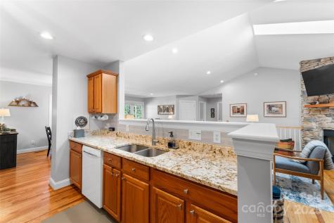 226 Ogana Court Brevard NC 28712