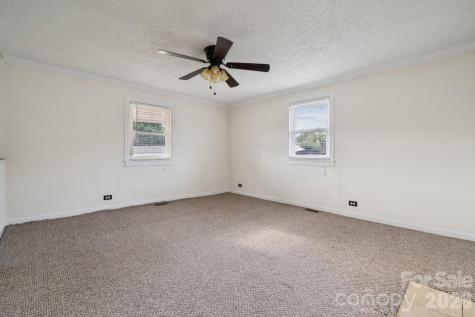 411 S Central Avenue Landis NC 28088