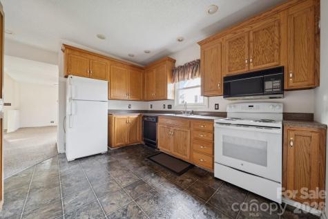 411 S Central Avenue Landis NC 28088